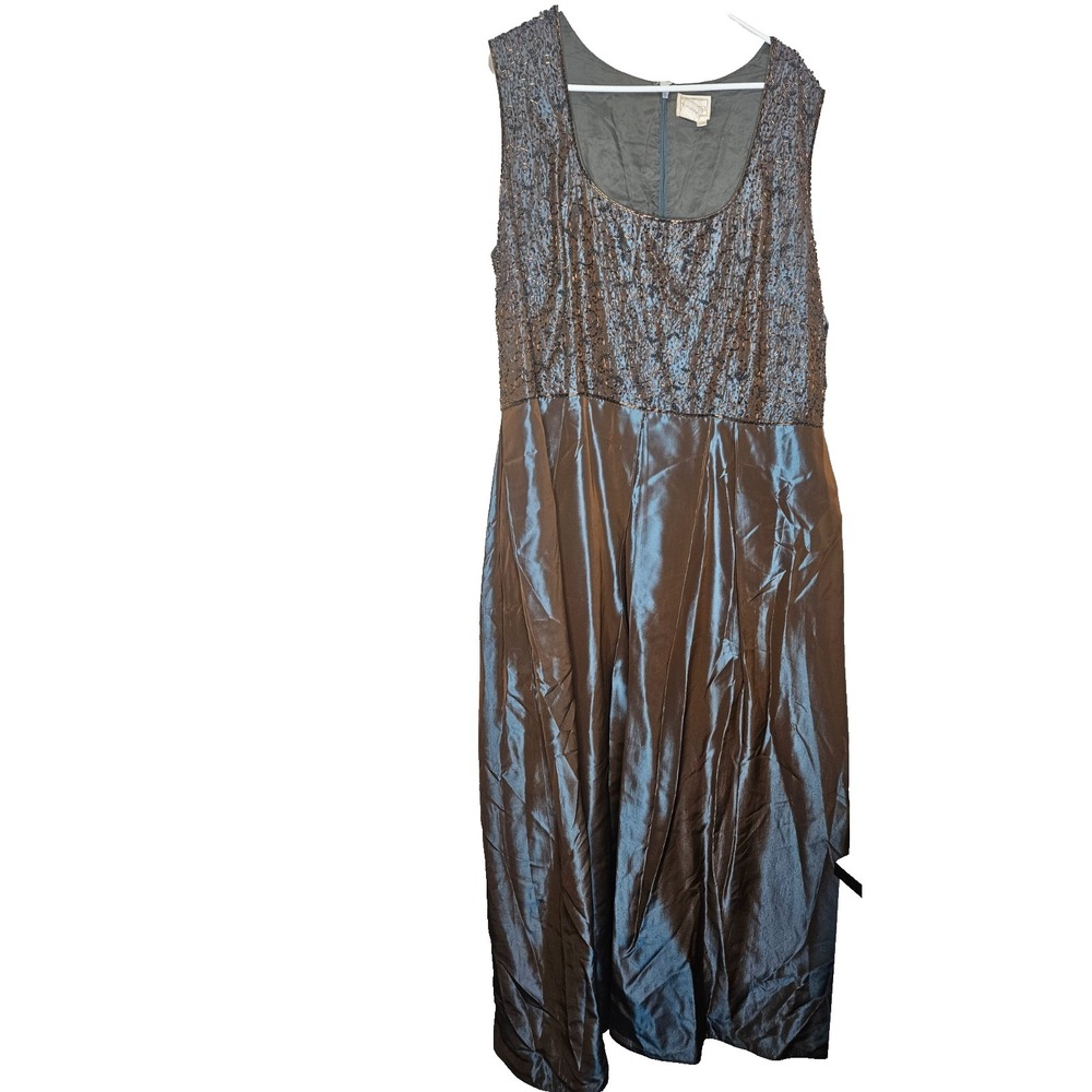 Victoria Beaded Sleeveless Formal Gown Brown Satin Maxi Dress 20‎ Vintage Glam